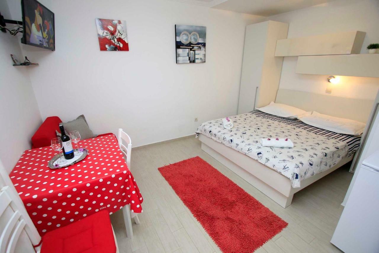 Apartmani Ivona & Ivo Makarska Luaran gambar